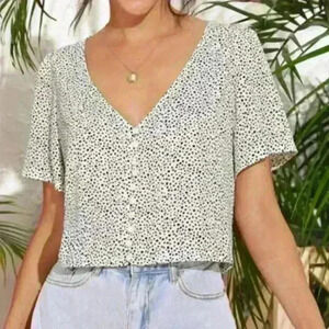 Polka dot dalmatian print retro style flutter sleeve crop top